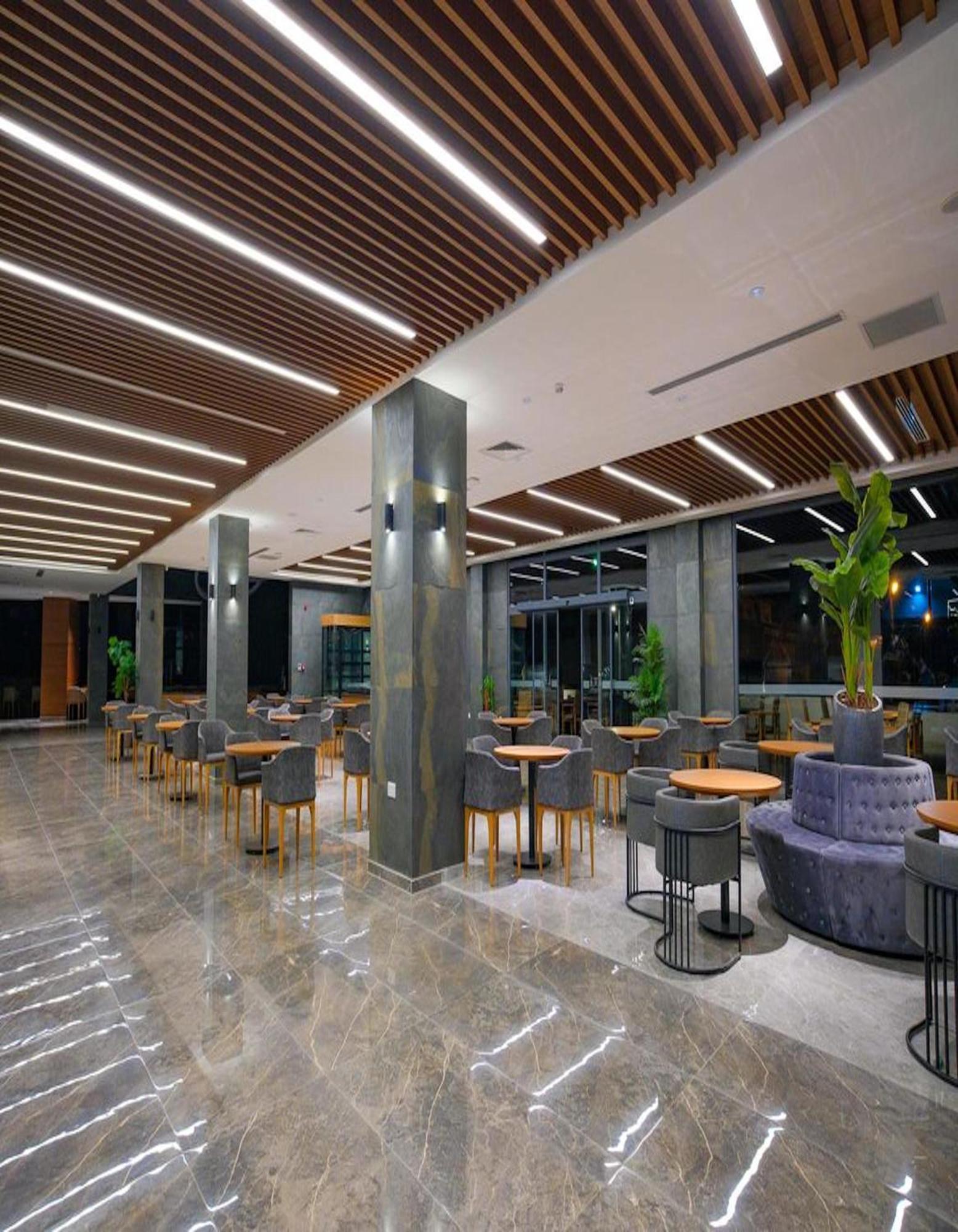 Ekor Elegance Hotel ฟามากุสต้า ภายนอก รูปภาพ